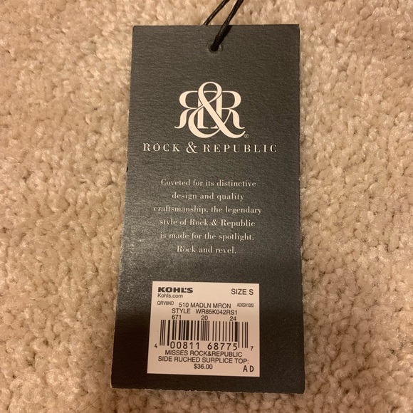 Rock & Republic Surplice Ruched Top - Picture 6 of 6